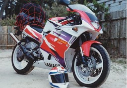 94TZR250RS